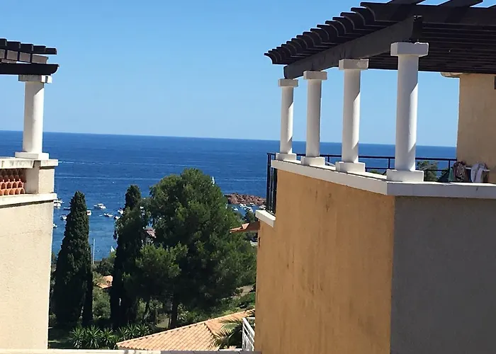 Cap Esterel Vue * Saint-Raphaël