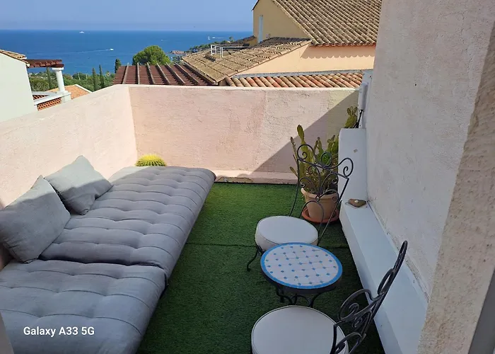 Апартаменты Cap Esterel Vue Сен-Рафаэль